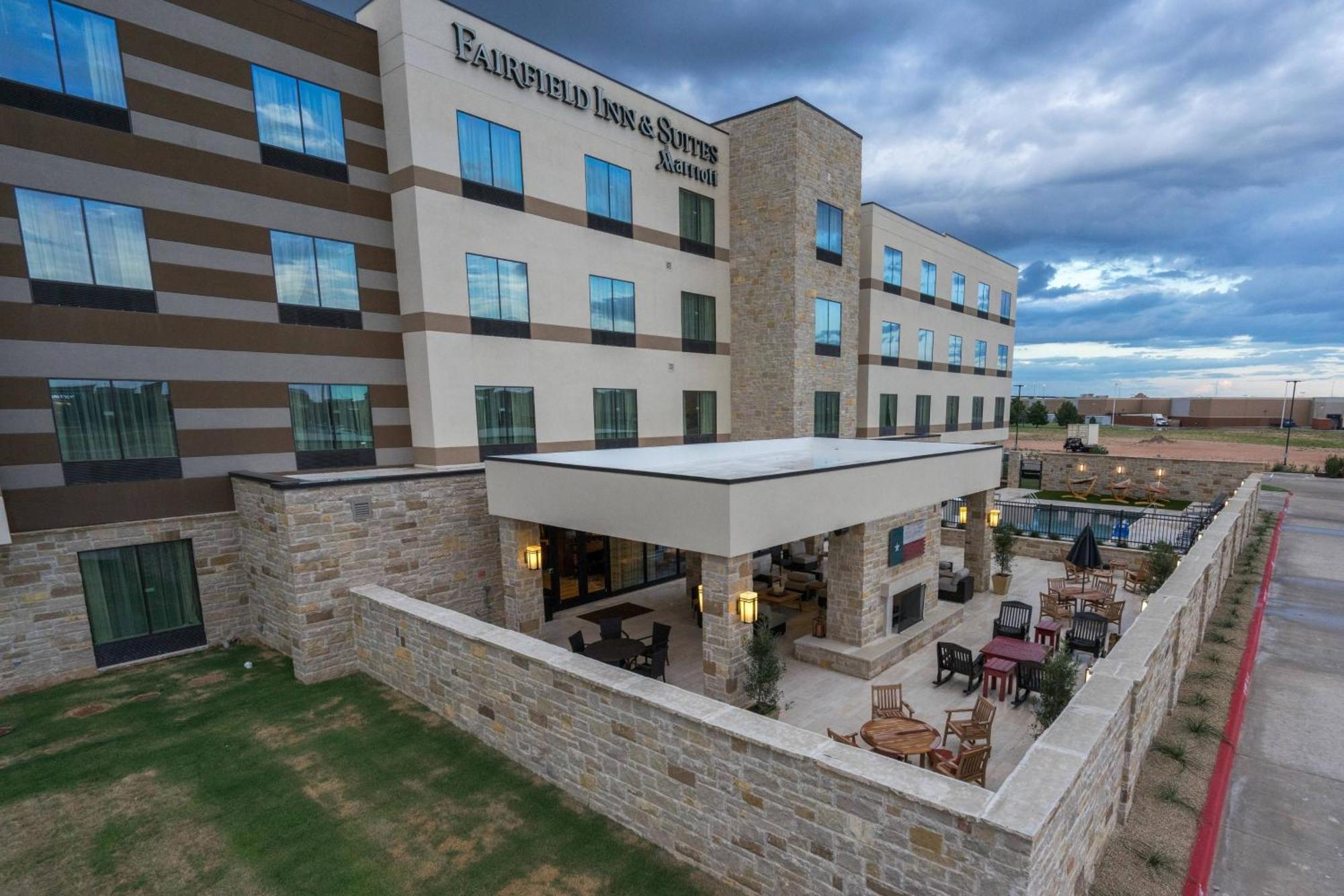 Fairfield Inn & Suites By Marriott Lubbock Southwest Bagian luar foto