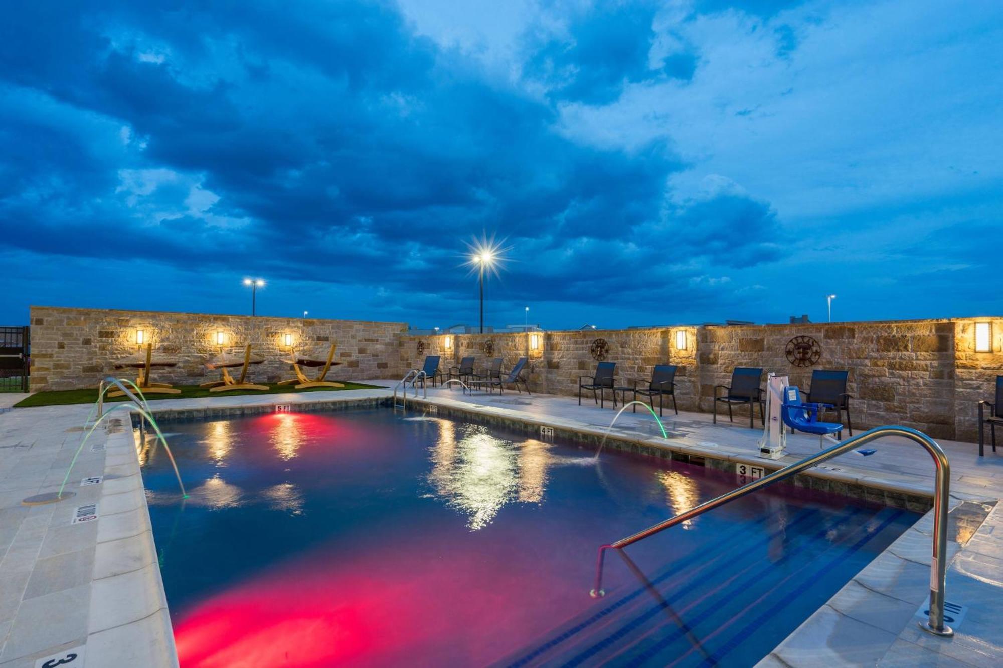 Fairfield Inn & Suites By Marriott Lubbock Southwest Bagian luar foto